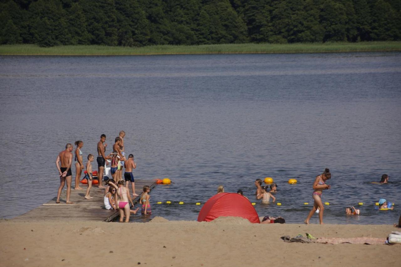 Gosciniec Borne Sulinowo - Byla Baza Wojskowa Hotel Bagian luar foto