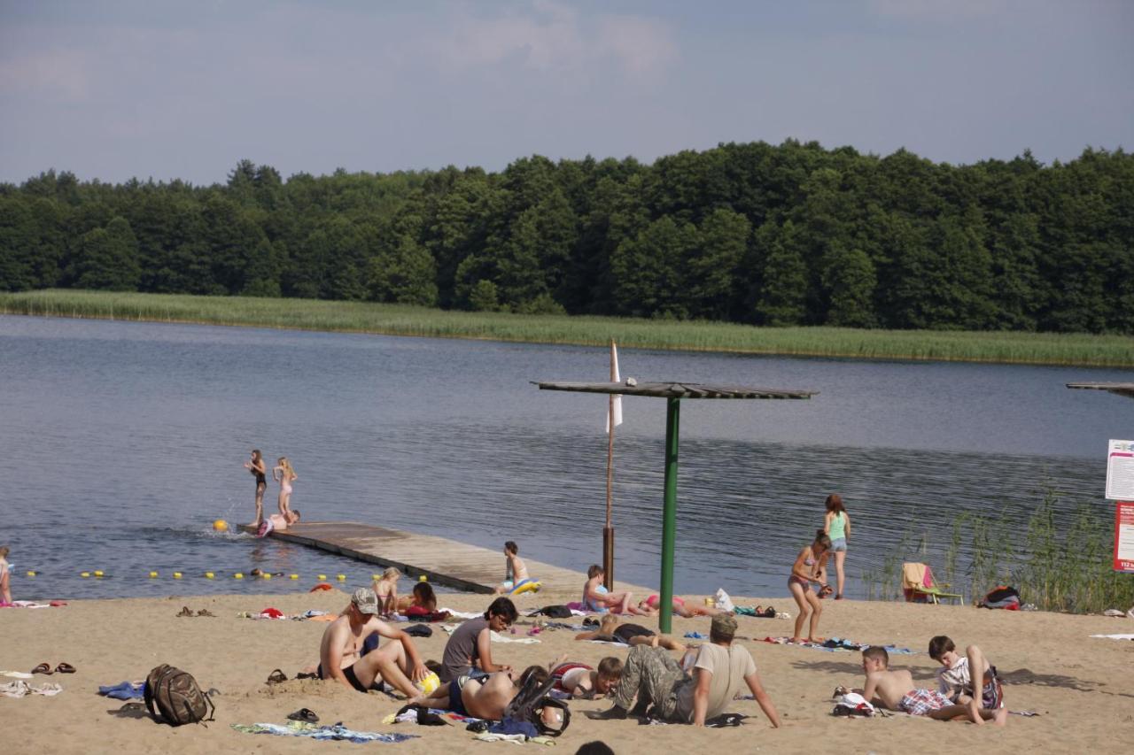 Gosciniec Borne Sulinowo - Byla Baza Wojskowa Hotel Bagian luar foto